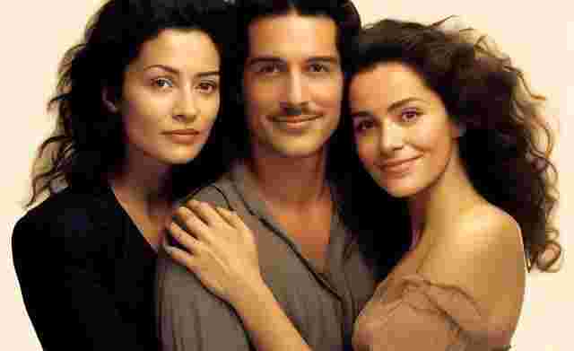 11月25日dnf武器幻化在哪里　魔兽世界盾牌幻化怎么做